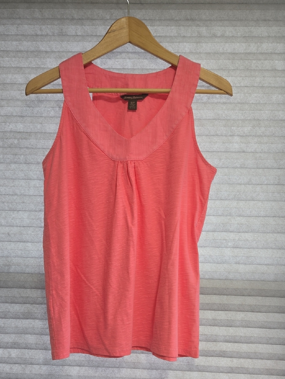 Tommy Bahama Coral Sleeveless V-Neck Tank Cotton Linen Blend